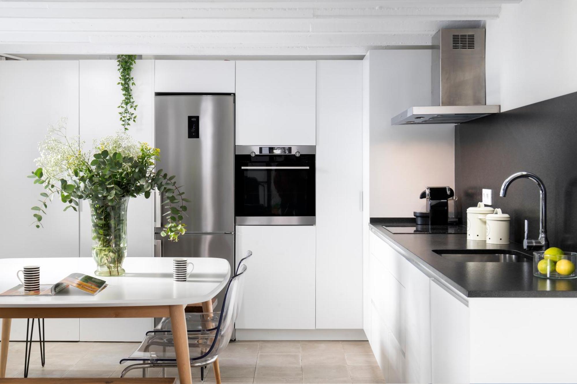 Misterhost Conde De Torrejon Apartment เซบีญา ภายนอก รูปภาพ